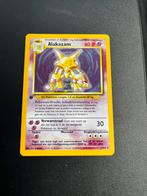 Alakazam eerste editie Base set Pokemon 1/102, Hobby en Vrije tijd, Ophalen of Verzenden, Zo goed als nieuw, Losse kaart, Foil