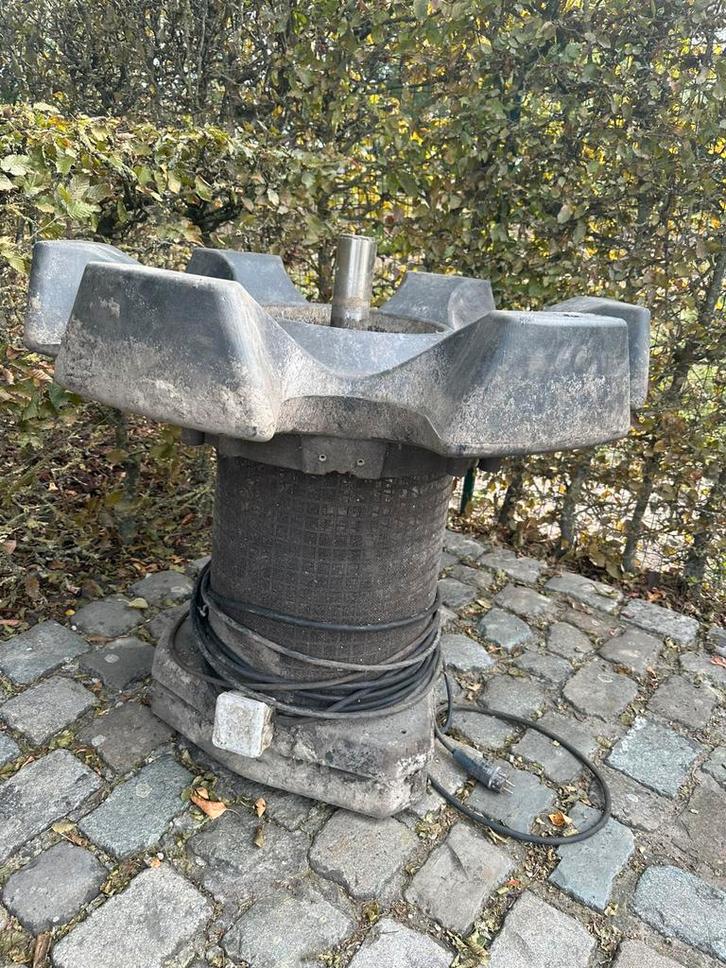 Fontein  voor vijver, Tuin en Terras, Waterpartijen en Fonteinen, Gebruikt, Fontein, Kunststof, Ophalen