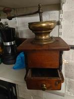 Ancienne appareil pour les cafés à moudre, Antiquités & Art, Enlèvement