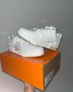 42 || LV 54 sneakers/ schoenen // Nooit aangedaan, Kleding | Heren, Schoenen, Ophalen, Wit, Nieuw, Sneakers