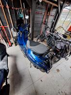 Vespa sprint 80cc candyblauw, Comme neuf, Enlèvement, Essence, Vespa