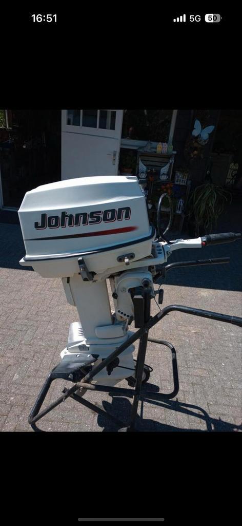 Johnson 25pk 2takt, Watersport en Boten, Buiten- en Binnenboordmotoren, Zo goed als nieuw, Benzine, Buitenboordmotor, 10 tot 30 pk