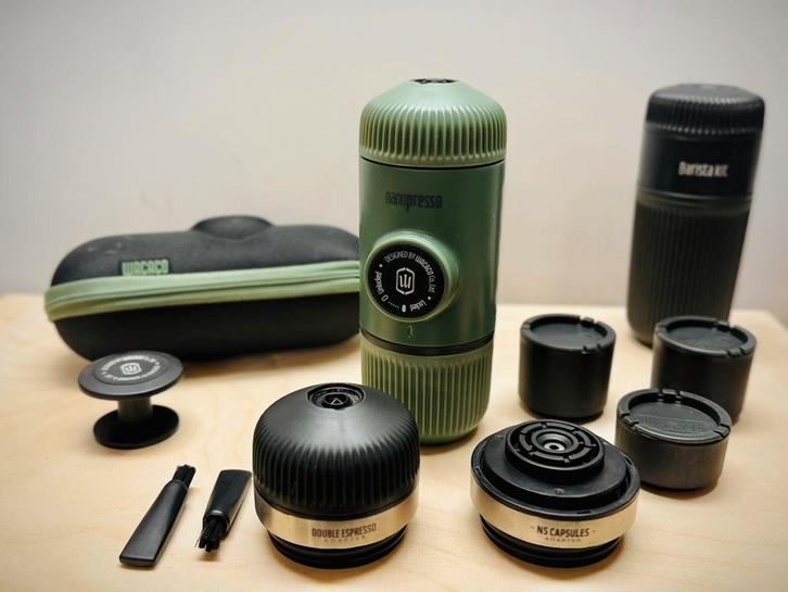Nanopresso + Nespresso-adapter + Barista-kit, Elektronische apparatuur, Koffiezetapparaten, Zo goed als nieuw, Gemalen koffie