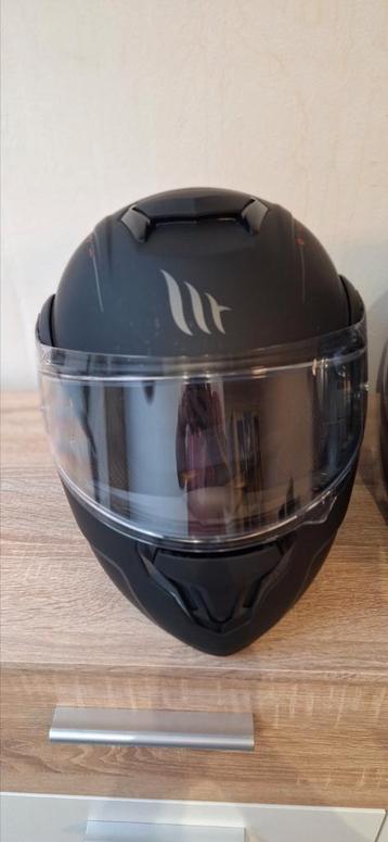 Motohelm, Enlèvement, S