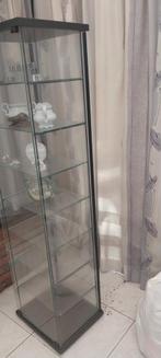 glazen kast, Ophalen