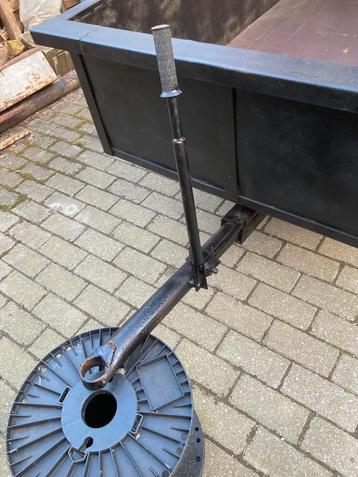 AANHANGWAGEN met KIPBAK beschikbaar voor biedingen