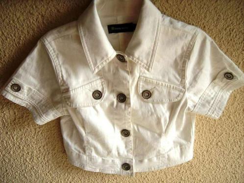 Très jolie veste blanche - Terre Bleue - taille 128, Enfants & Bébés, Vêtements enfant | Taille 128, Comme neuf, Fille, Pull ou Veste