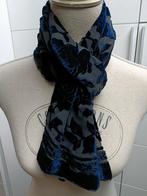 Foulard soie et velours bleu nuit, Kleding | Dames, Mutsen, Sjaals en Handschoenen, Ophalen of Verzenden