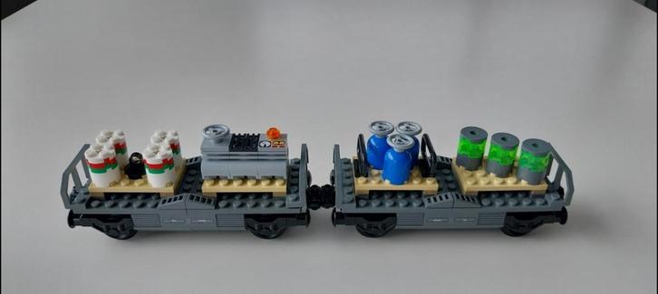 Lego trein: 2 x wagon voor pallettenvervoer (Nieuw!), Kinderen en Baby's, Speelgoed | Duplo en Lego, Nieuw, Lego, Complete set