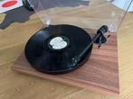 Pro Ject E1 ingebouwde phonoversterker + extra nieuwe naald, Audio, Tv en Foto, Platenspelers, Ophalen, Zo goed als nieuw, Platenspeler
