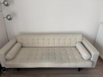 Sofa beschikbaar voor biedingen