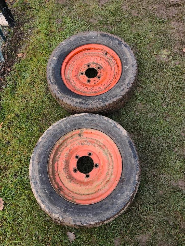 Roue agricole 16 pouces, Zakelijke goederen, Landbouw | Onderdelen | Banden, Velgen en Assen, Ophalen
