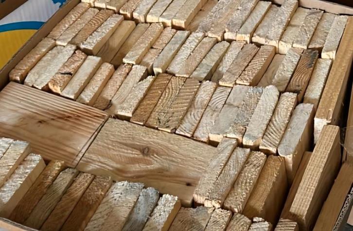 Mooi aanmaakhout bananendoos, Tuin en Terras, Brandhout, Ophalen of Verzenden