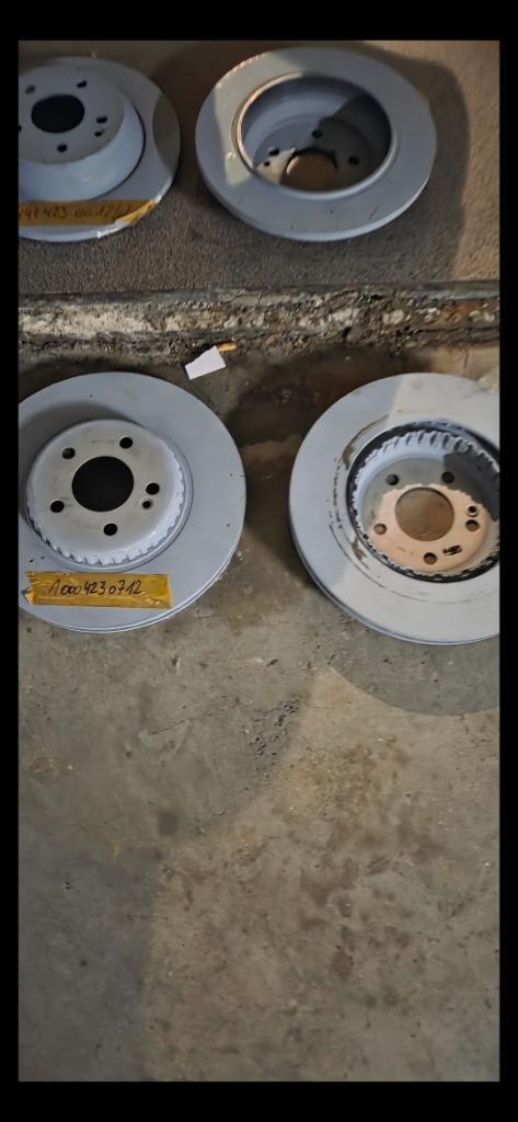 DISQUES DE FREIN ARRIÈRE MERCEDES GLC NEUFS, Auto-onderdelen, Remmen en Aandrijving, Mercedes-Benz, Nieuw, Ophalen