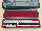 Flute traversière Yamaha + manuels, Muziek en Instrumenten, Blaasinstrumenten | Dwarsfluiten en Piccolo's, Ophalen, Zo goed als nieuw