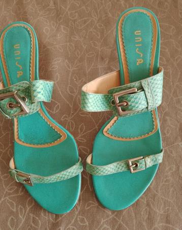 Sandales en cuir turquoise, taille 41, Unisa.