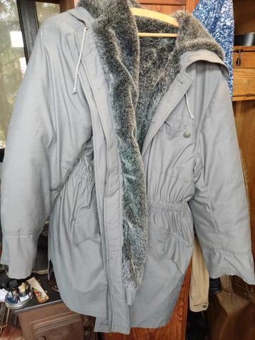 Parka Kharkov, reproduction 