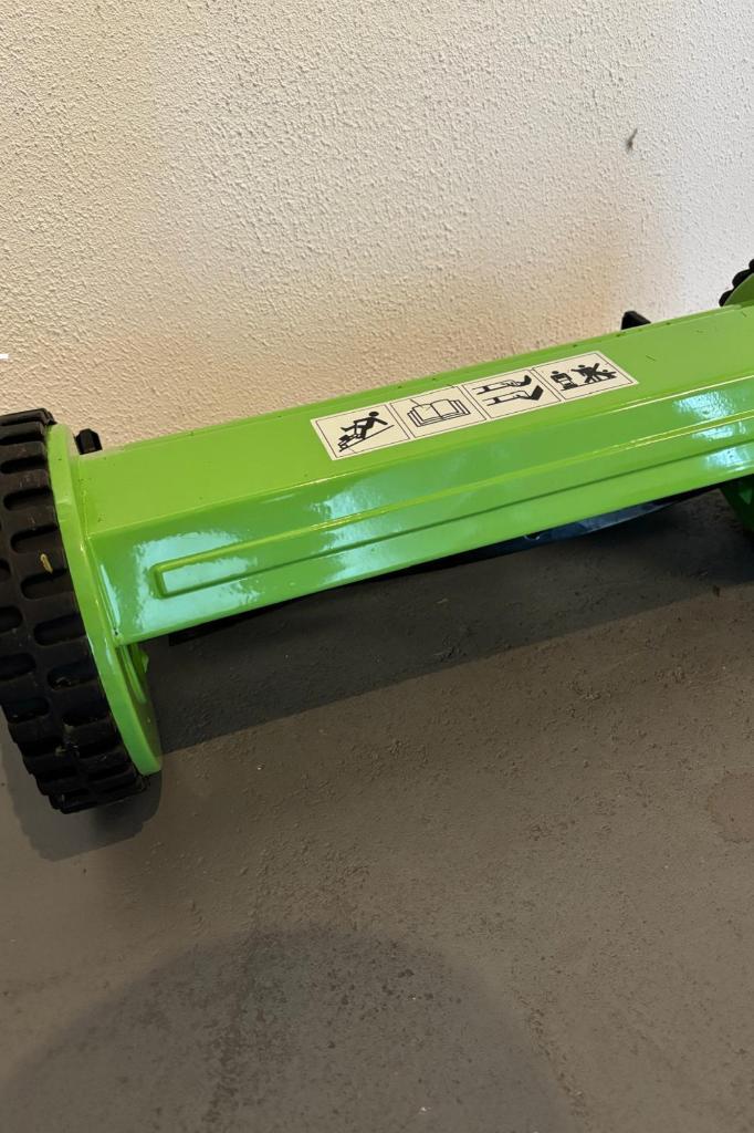 Handgrasmaaier - Kooimaaier - Handmaaier, Tuin en Terras, Grasmaaiers, Nieuw, Handgrasmaaier, 30 t/m 39 cm, Kooimesmaaier, Opvangbak