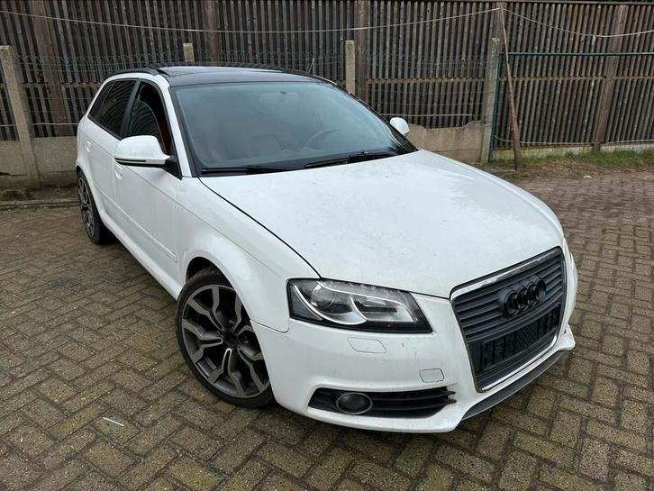 Audi 2.0TFSI panodak s-tronic 200pk, Auto's, Audi, Particulier, A3, Benzine, Automaat, Ophalen