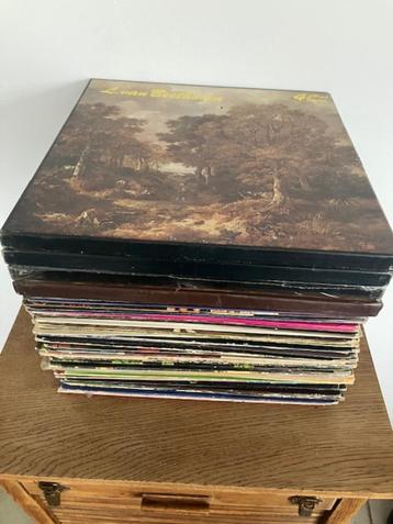 Vinyl - cd's - dvd's beschikbaar voor biedingen