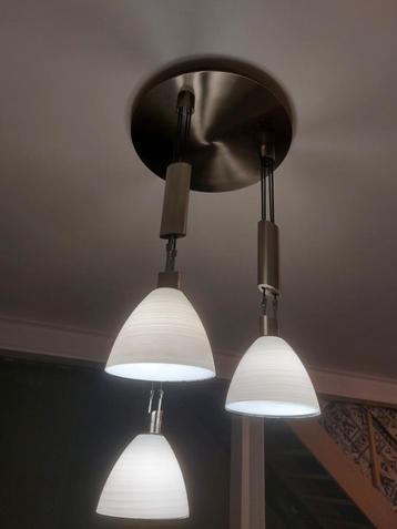 Design LED lamp. Zeer degelijke kwaliteit.  3 x 5 watt.  