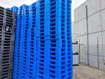 Kunststof plastieke paletten 100x120cm stevige pvc pallets  beschikbaar voor biedingen
