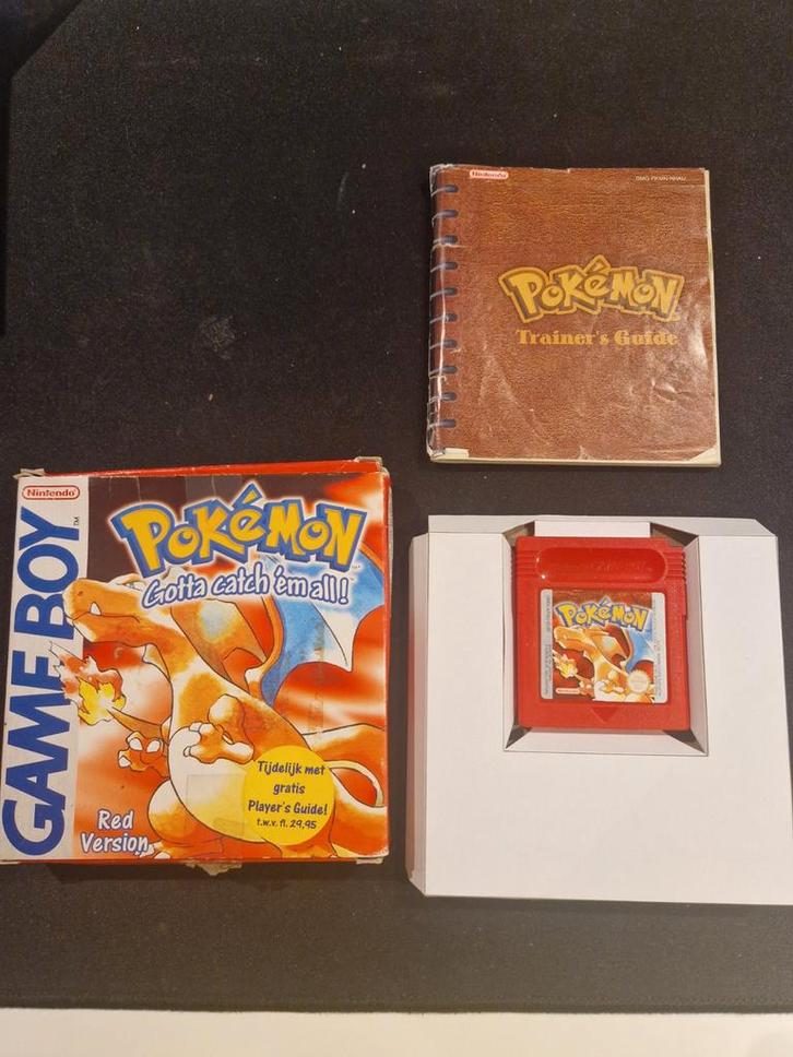 Pokemon red gameboy gba compleet in doos, Games en Spelcomputers, Games | Nintendo Game Boy, Ophalen of Verzenden