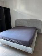 Bed met matras, Huis en Inrichting, Ophalen, Zo goed als nieuw