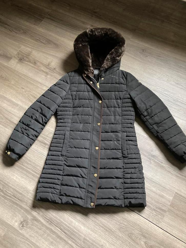 Esprit halflange dames winterjas, Kleding | Dames, Jassen | Winter, Zo goed als nieuw, Maat 38/40 (M), Zwart, Ophalen of Verzenden