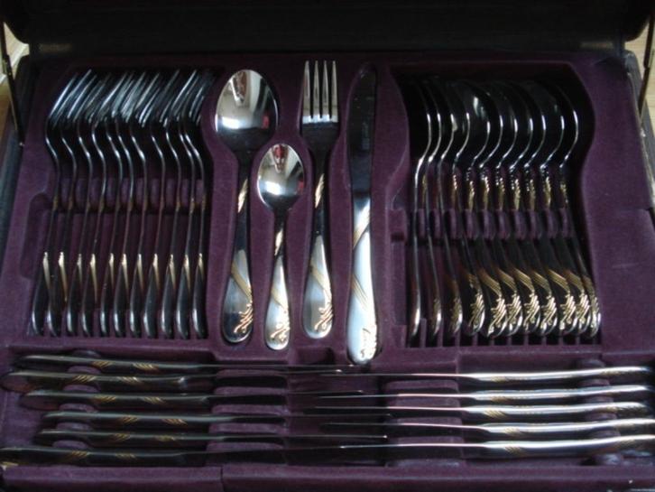 Berghoff 72-delige bestekkoffer Suzanne in Diplomatenkoffer, Huis en Inrichting, Keuken | Bestek, Zo goed als nieuw, Bestekset