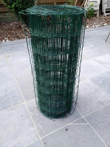 Rol omheiningsdraad 80 cm 15 m lang... 5 meter extra.. Kan g beschikbaar voor biedingen