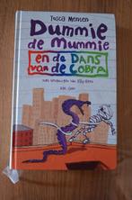 Tosca Menten - Dummie de mummie en de dans van de Cobra, Boeken, Gelezen, Fictie algemeen, Ophalen of Verzenden, Tosca Menten