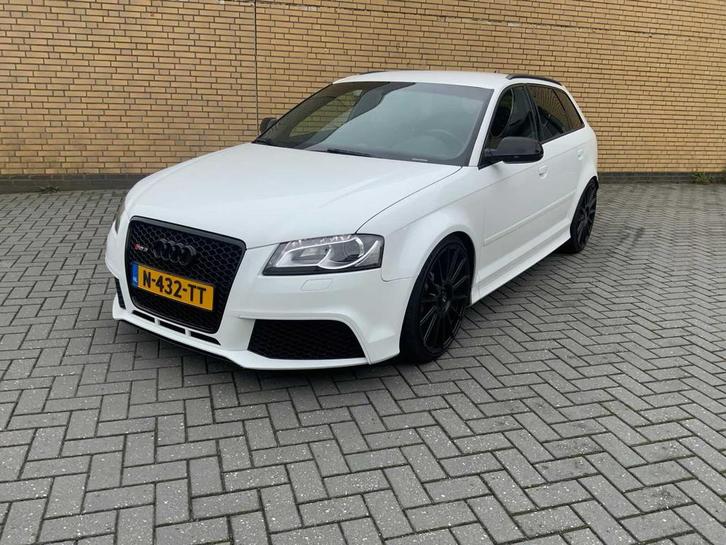 2011 Quattro RS3 Sportback Personenauto, Auto's, Overige Auto's, Bedrijf, Overige brandstoffen, Euro 5, Break, Automaat, Gebruikt