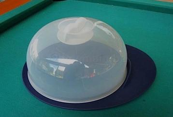 Tupperware: Design taartplateau beschikbaar voor biedingen