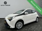 Toyota Aygo 1.0 VVT-i x-play Apple CarPlay Airco AUTOMAAT!, Auto's, Toyota, 4 zetels, Stof, Gebruikt, LED verlichting