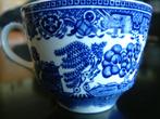 Une tasse de porcelaine anglaise Washington Old Willow, Comme neuf, Autres styles, Enlèvement ou Envoi, Porcelaine