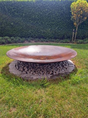 Nieuwe vuurschaal 130 cm  beschikbaar voor biedingen