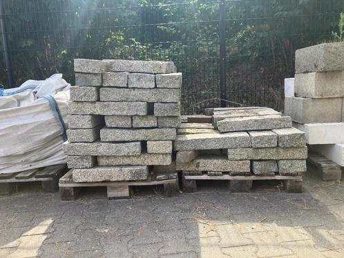 Grijze boordsteen, Tuin en Terras, Bielzen en Borduren, Gebruikt, Ophalen
