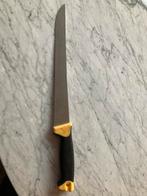 Isolatie mes, Enlèvement, Comme neuf