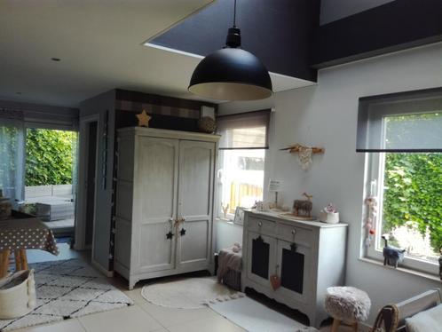 ZWARTE LAMP IN INDUSTRIËLE STIJL! IN TE VOEREN, Huis en Inrichting, Lampen | Hanglampen, Nieuw, Metaal, Ophalen of Verzenden