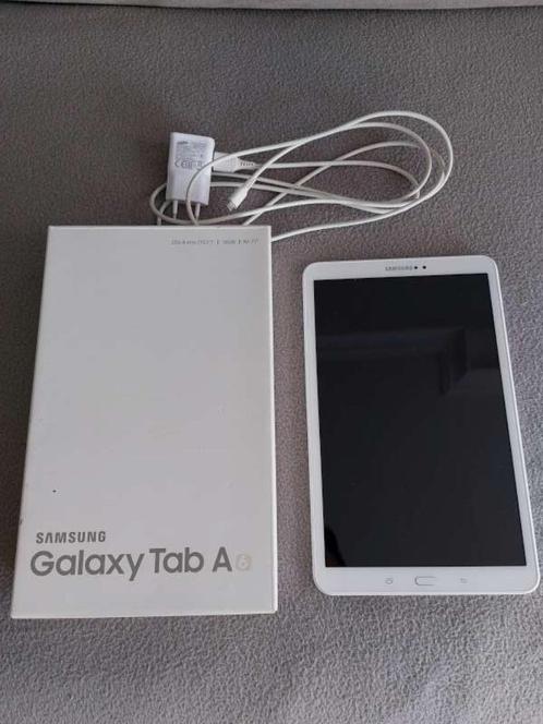 Samsung Galaxy Tab A 10.1 16GB Wifi Wit incl. hoes, Informatique & Logiciels, Android Tablettes, Utilisé, Wi-Fi et Web mobile