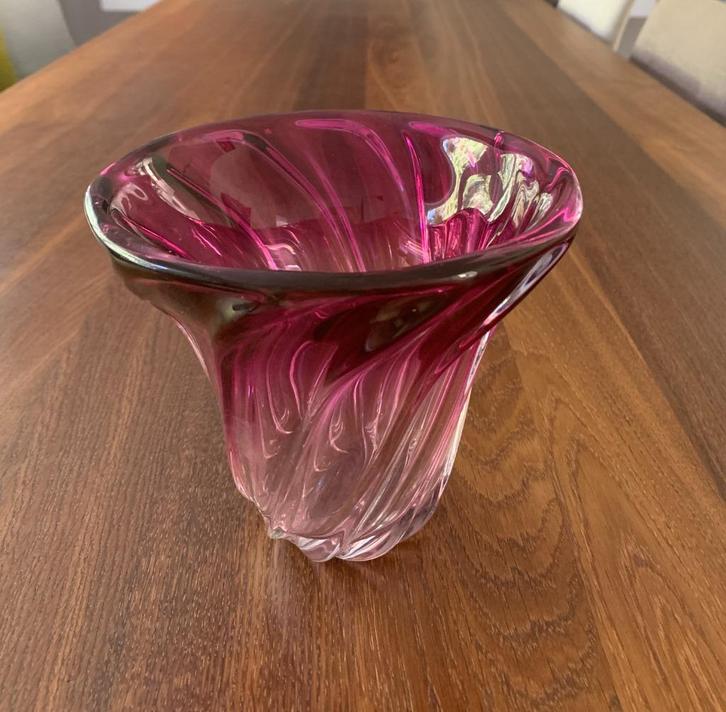 Vintage vaas Val Saint Lambert, kristal, gedraaid verloop, Antiek en Kunst, Antiek | Glaswerk en Kristal, Ophalen of Verzenden