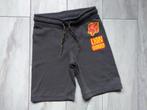 ★ M110 - korte sportbroek, Kinderen en Baby's, Kinderkleding | Maat 110, Ophalen of Verzenden, Gebruikt, Jongen, Broek