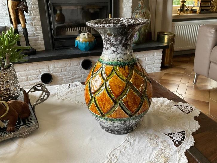 Vintage keramiek vaas ananas motief / Nuovo Rinascimento, Antiek en Kunst, Antiek | Keramiek en Aardewerk, Ophalen of Verzenden