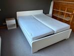 Dubbel bed 160cm + 2 nachtkastjes, Huis en Inrichting, Slaapkamer | Bedden, Ophalen, Gebruikt, Wit, Tweepersoons