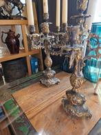 2 chandeliers en laiton épais 42 cm 70€, Antiquités & Art, Antiquités | Bougeoirs, Enlèvement