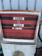 Oude werkende brandstofpomp, Ophalen
