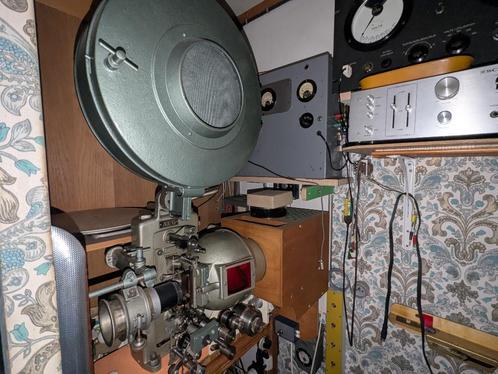 Ancien projecteur de cinéma + tous les appareils, Antiek en Kunst, Curiosa en Brocante, Ophalen