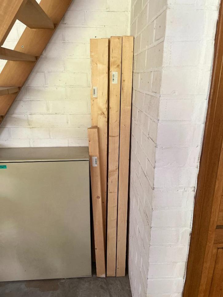 Vurenhout ruw 63x75 mm 180cm, Doe-het-zelf en Bouw, Hout en Planken, Zo goed als nieuw, Overige typen, Minder dan 200 cm, Ophalen