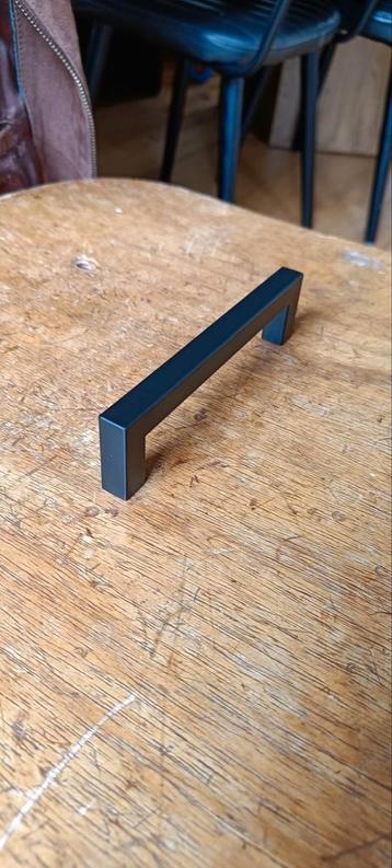 10 zwarte handgrepen 14cm breed - merk: Starx beschikbaar voor biedingen